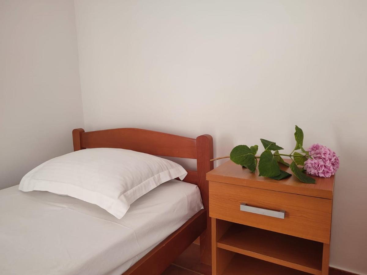 Apartments Mitrovic Podlicak Sveti Stefan Dış mekan fotoğraf