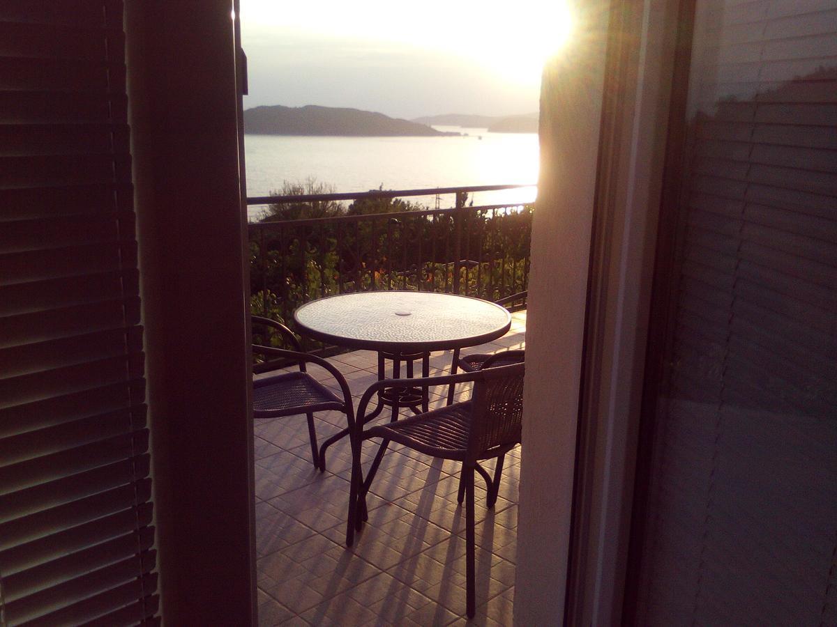 Apartments Mitrovic Podlicak Sveti Stefan Dış mekan fotoğraf
